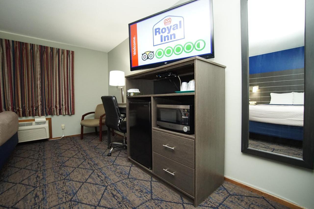 Hotel Royal I-94 *