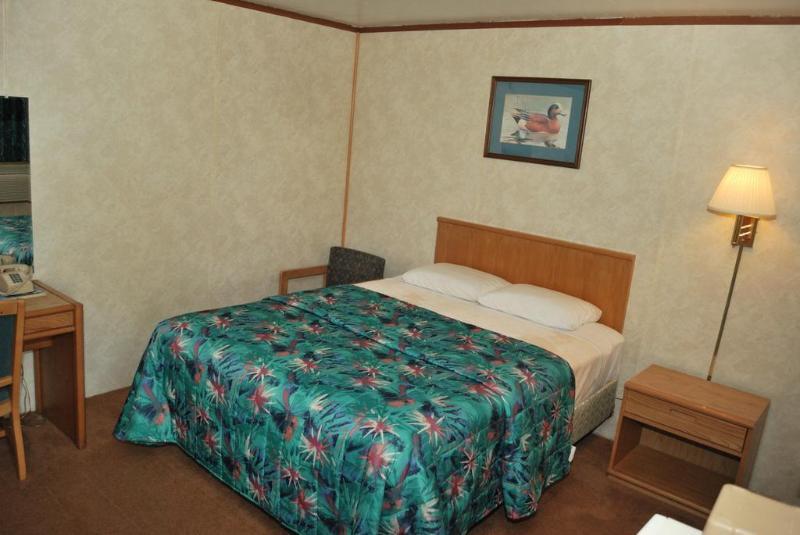 Hotel Royal I-94 *